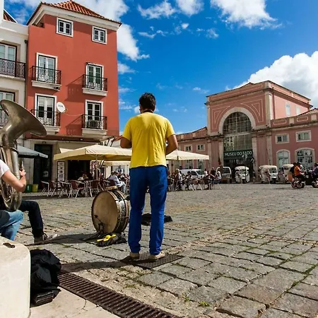 Daire Duplex In The Heart Of Alfama Lisboa