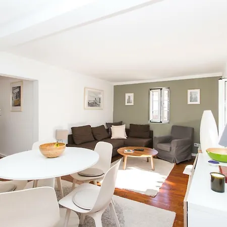 Duplex In The Heart Of Alfama Apartman Lisboa